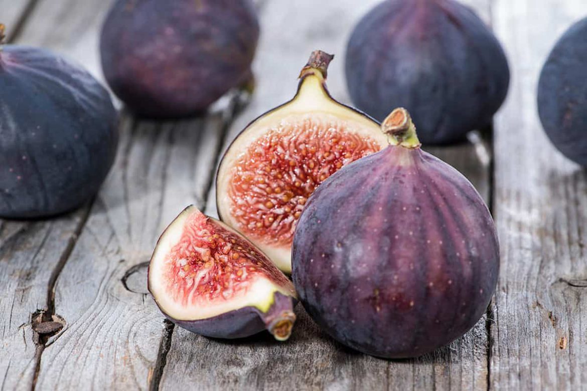 Memorize 100 Pages of the Book Overnight by Eating Fresh Fig in Pakistan